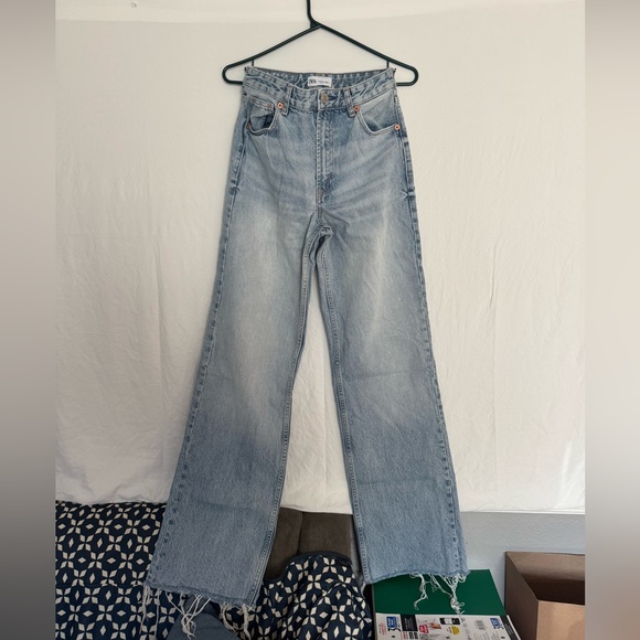 Zara Full Length Wide Leg Jeans - Picture 6 of 10